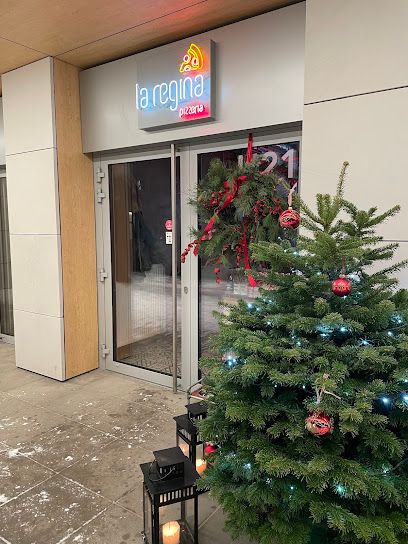LA REGINA pizzeria🍕 19 Dzielnica, біля вокзалу Warszawa Główna