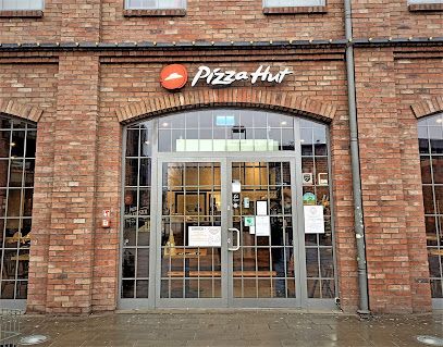 Pizza Hut Włocławek Wzorcownia, біля вокзалу Włocławek