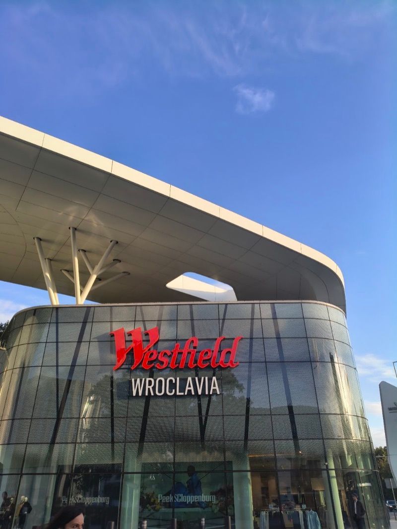 Westfield Wroclavia, торговий центр біля вокзалу Вроцлав Головний