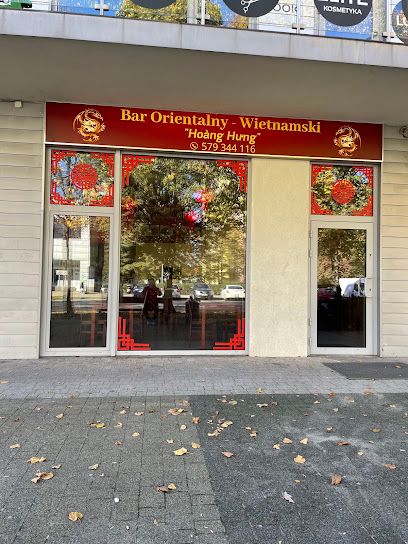 BAR HOANG HUNG, біля вокзалу Zawiercie