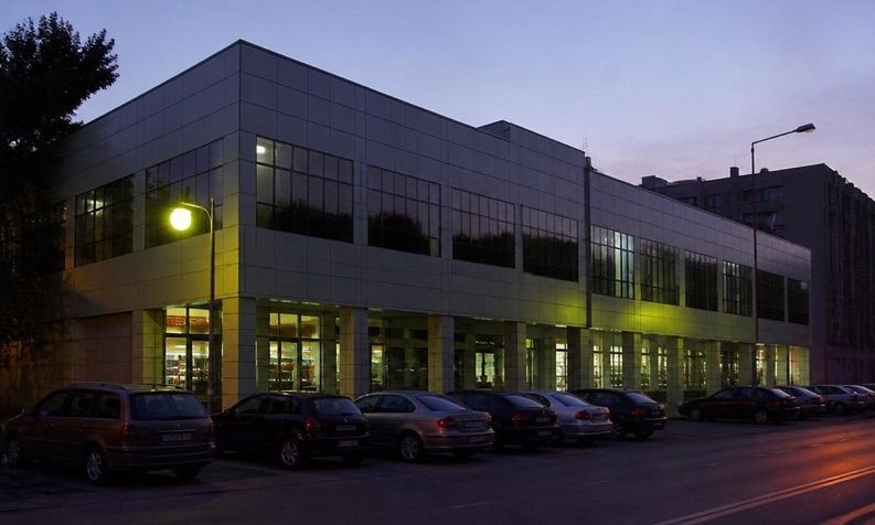 Centrum, sklep przy dworcu Zawiercie